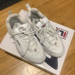 Fila Disruptor